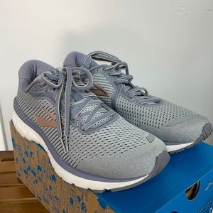 Women’s Brooks Adrenaline GTS 20